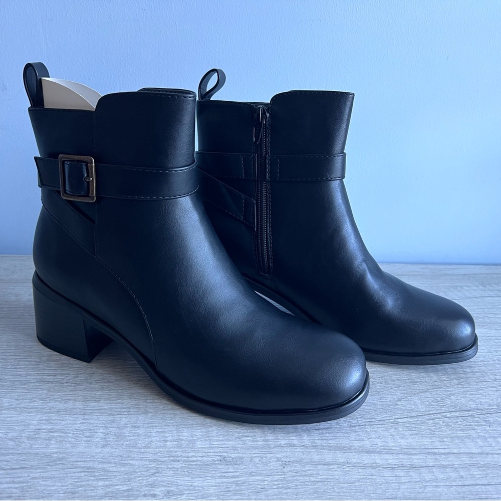 White Mountain Women's Narrows Heeled Black Smooth Booties Size 9.5